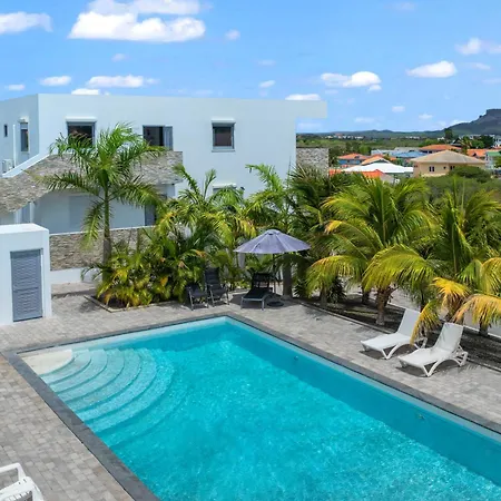 Boyo Apartment - Close To Jan Thiel Beach Area